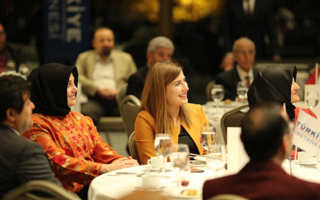 Türkiye Hastanesi Diş Hekimi