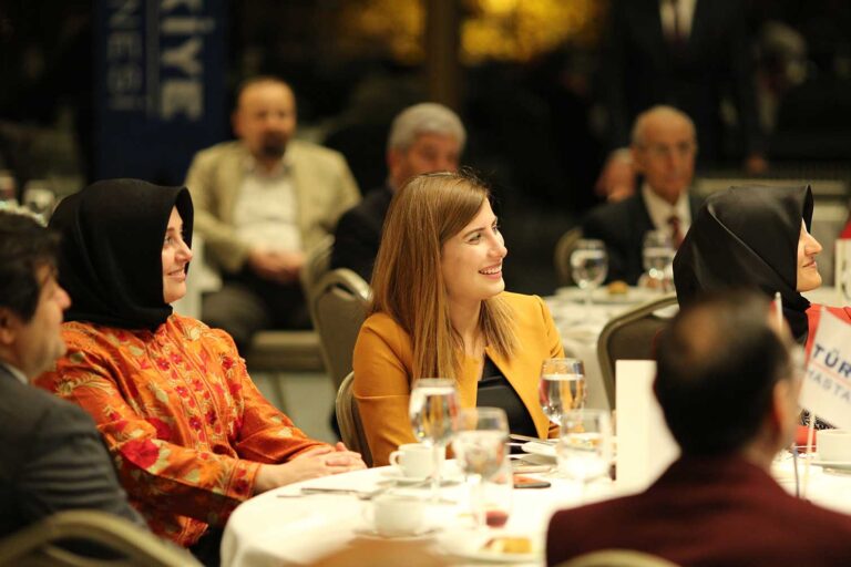 Türkiye Hastanesi Diş Hekimi